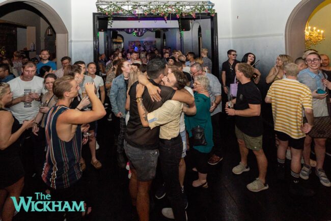 Best gay bars Brisbane LGBT lesbians your area Queensland